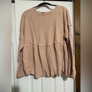 ARULA Blush Waffle Knit Sweatshirt